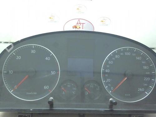 Cockpit VW TOURAN (1T1, 1T2) 1.9 TDI (105 hp) 12961862