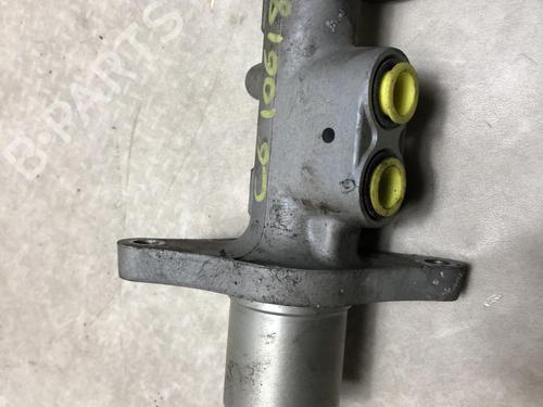 Used Brake master cylinder CITROËN C6 (TD_) 2.7 HDi (204 hp) 20613127