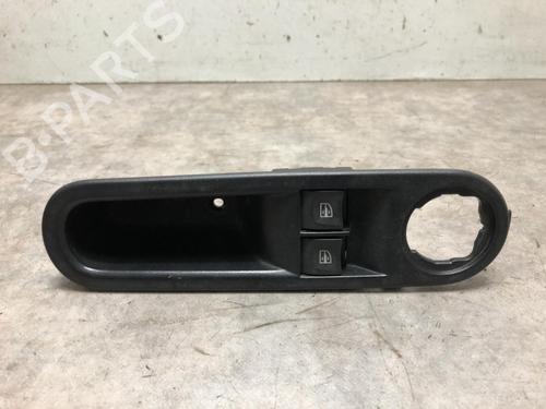 Used Left front window switch RENAULT TWINGO III (BCM_, BCA_) 0.9 TCe 90 (BCM9, BCM2) (90 hp) 20624690
