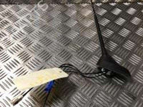 Used Antenna/Base CITROËN C3 III (SX) 1.5 BlueHDi 100 (SXYHYP, SXYHTU) (102 hp) 30767129