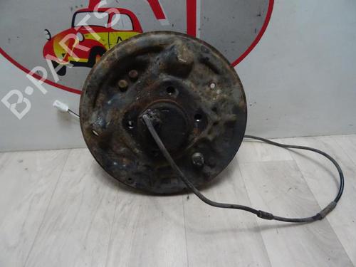 Used Left rear steering knuckle TOYOTA YARIS (_P1_) 1.4 D-4D (NLP10_, NLP10R) (75 hp) 12966023