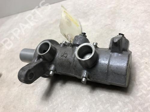 Brake master cylinder PEUGEOT BOXER Van 2.2 HDi 100 | BP31195682M77