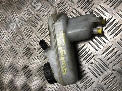 Brake fluid reservoir RENAULT TWINGO II (CN0_) 1.5 dCi (CN0U) | BP31021811M118