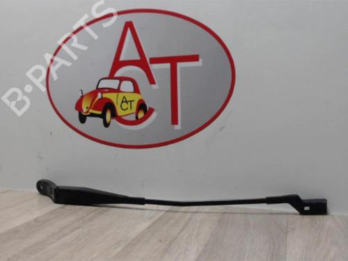 Used Front windshield wiper arm PEUGEOT 208 I (CA_, CC_) 1.6 HDi (92 hp) 13130076