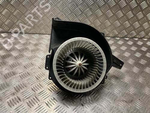 Moteur de chauffage VW POLO V (6R1, 6C1) 1.2 TSI 16V (90 hp) 31997330