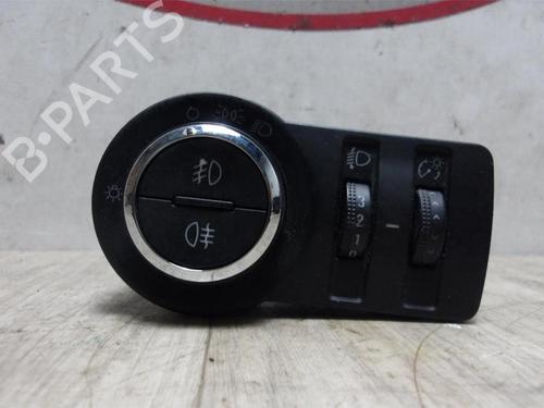 Used Switch CHEVROLET CRUZE Hatchback (J305) 1.7 D (131 hp) 13262839