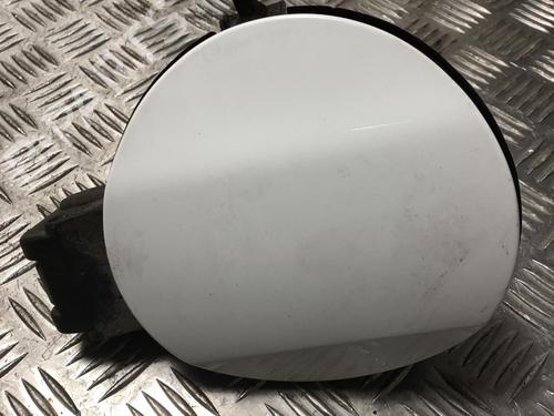 fuel-flap-peugeot-308-ii-lb_-lp_-lw_-lh_-l3_-2013-2014-2015-2016-2017-2018-2019-2020-2021-31022168 main image