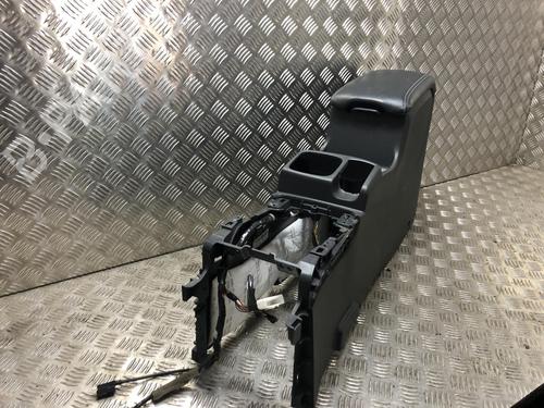 Consola central RENAULT KOLEOS I (HY_) 2.0 dCi (HY0K) (150 hp) 31200573