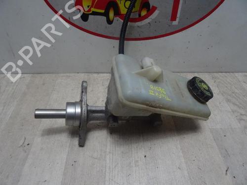 Used Brake master cylinder RENAULT TRAFIC II Van (FL) 2.0 dCi 90 (FL0H, FL00, FL01, FL0M, FL0P, FL0S) (90 hp) 13276997