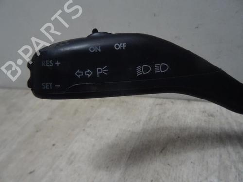 Used Steering column stalk SEAT IBIZA III (6L1) 1.4 TDI (70 hp) 30782999