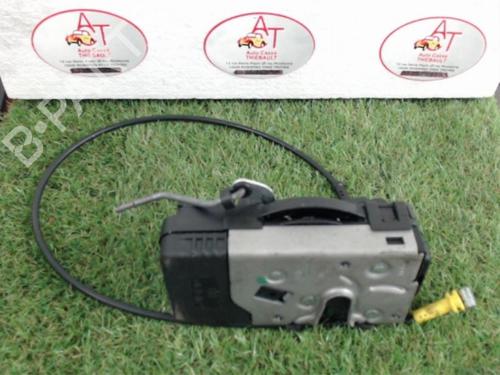 Used Front right lock RENAULT TRAFIC II Bus (JL) 1.9 dCI 100 (JL0C) (101 hp) 12969821