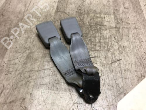 Used Seat buckle KIA SORENTO I (JC) 2.5 CRDi 4WD (140 hp) 20623248