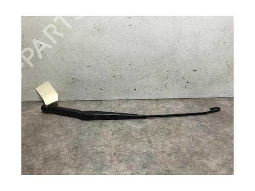 Front windshield wiper arm BMW X3 (E83) 3.0 d | BP20632953C143 