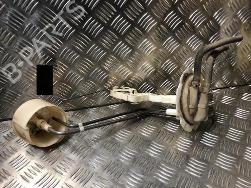 Used Fuel pump Fuel pump NISSAN TERRANO II (R20) 2.7 TD 4WD (101 hp) 25338214 25338214