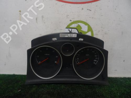 Used Instrument cluster OPEL ASTRA H (A04) 1.7 CDTI (L48) (100 hp) 28334555