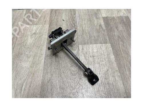 Hinge/Door check strap PEUGEOT 308 SW I (4E_, 4H_) 1.6 HDi | BP13449872C146 