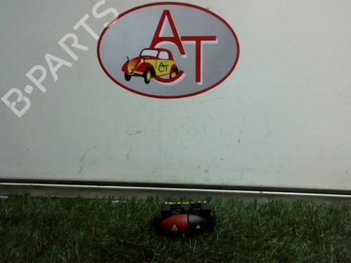 Used Warning switch RENAULT TWINGO II (CN0_) 1.2 16V (CN0K, CN0V, CN0A) (76 hp) 13228726