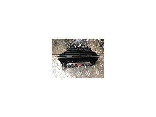 Used Warning switch PEUGEOT 208 II (UB_, UP_, UW_, UJ_) 1.2 PureTech 100 (101 hp) 25748256