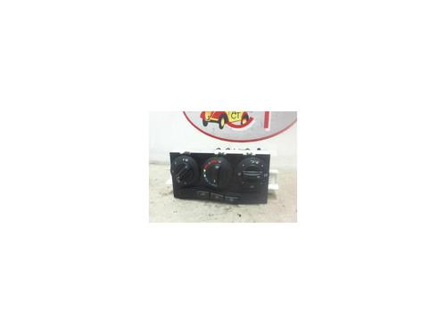 Used Climate control MERCEDES-BENZ A-CLASS (W168) A 160 (168.033, 168.133) (102 hp) 13278053