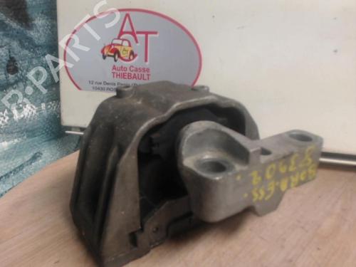 Used Engine mount VW BORA I (1J2) 1.6 (101 hp) 25297493