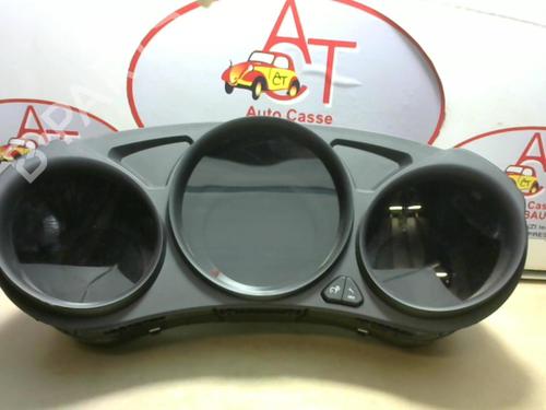 Used Instrument cluster CITROËN C4 II (NC_) 1.6 HDi 110 (112 hp) 13290241