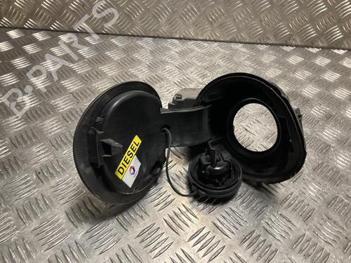 Tankklappe für DS DS 5 (KF_) 2.0 BlueHDi 180 (180 hp) 31626934