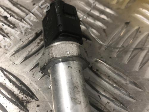 Used Electronic sensor VW POLO V (6R1, 6C1) 1.6 TDI (90 hp) 31021601