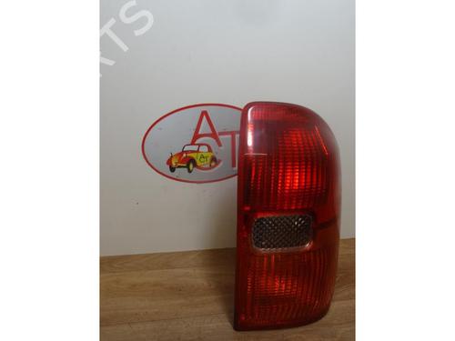 Used Right taillight TOYOTA RAV 4 II (_A2_) 2.0 D 4WD (CLA20_, CLA21_, CLA20R, CLA21R) (116 hp) 13285968
