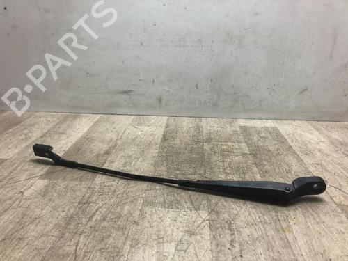 Used Front windshield wiper arm SKODA FABIA II (542) 1.6 TDI (75 hp) 20627922