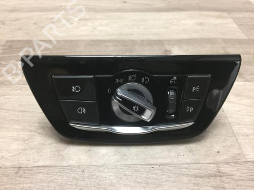 Used Headlight switch Headlight switch BMW 5 (G30, F90) 530 e Plug-in Hybrid (252 hp) 34702186 34702186