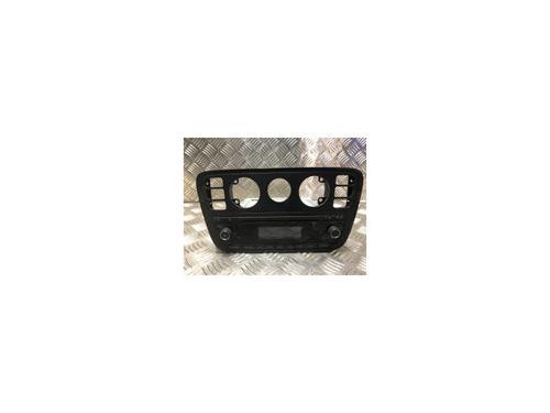Used Radio SKODA CITIGO (NF1) 1.0 (60 hp) 24178218