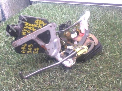 Used Rear left lock HYUNDAI TRAJET (FO) 2.0 CRDi (113 hp) 12968332
