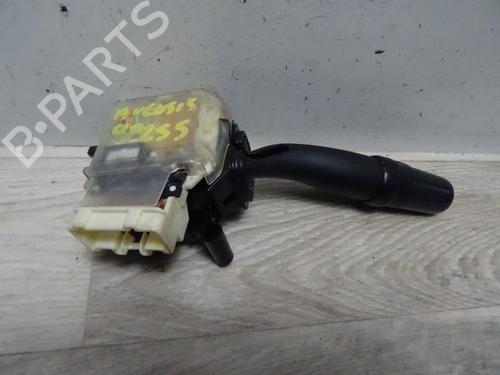Used Switch Switch TOYOTA AVENSIS Estate (_T25_) 2.0 D-4D (CDT250_, CDT250R) (116 hp) 20614538 20614538