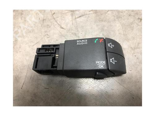 Switch DACIA DUSTER (HS_) 1.2 TCe 125 | BP20719062I30 