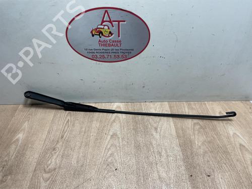 Scheibenwischer vorne OPEL VIVARO A Bus (X83) 2.5 DTI (F7, J7, A07) | BP13276064C143 