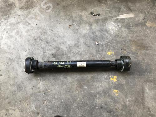 Used Driveshaft VW TOUAREG (7LA, 7L6, 7L7) 3.0 V6 TDI (225 hp) 31195660