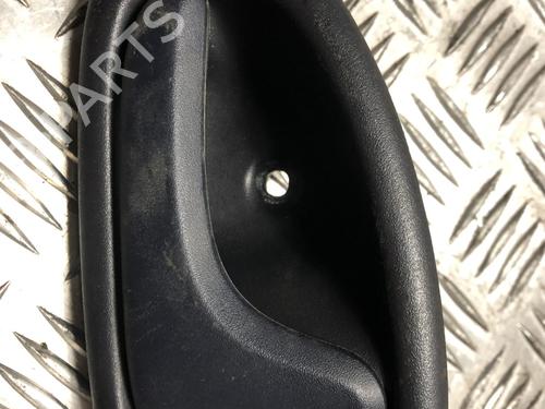Used Front right interior door handle RENAULT CLIO II (BB_, CB_) 1.9 dTi (B/CB0U) (80 hp) 32215178