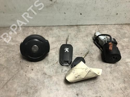 Used Ignition barrel PEUGEOT 308 SW II (LC_, LJ_, LR_, LX_, L4_) 1.6 BlueHDi 100 (99 hp) 20628195