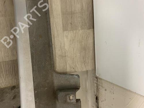 Embaladeira esquerda NISSAN ALMERA TINO (V10) 2.2 dCi (112 hp) 13227449