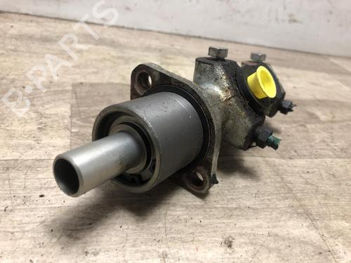 Used Brake master cylinder RENAULT SAFRANE II (B54_) 2.0 16V (B54L) (136 hp) 20630134