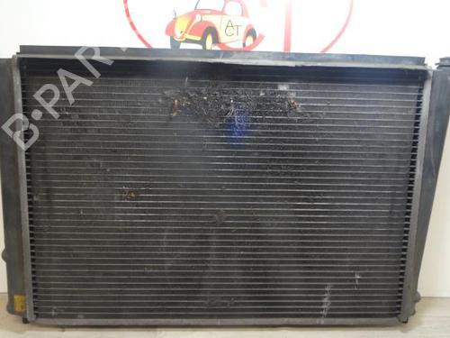 Used Water radiator HYUNDAI H-1 / STAREX Bus (A1) 2.5 TCi (99 hp) 20618540