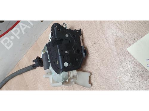 Front left lock AUDI A1 (8X1, 8XK) 1.6 TDI | BP13281969C98 