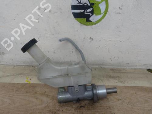 Used Brake master cylinder RENAULT CLIO III (BR0/1, CR0/1) 1.5 dCi (75 hp) 13276779