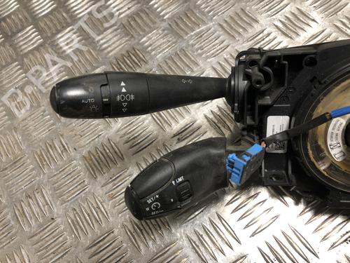Steering column stalk PEUGEOT 5008 (0U_, 0E_) 2.0 HDi | BP31199220I23