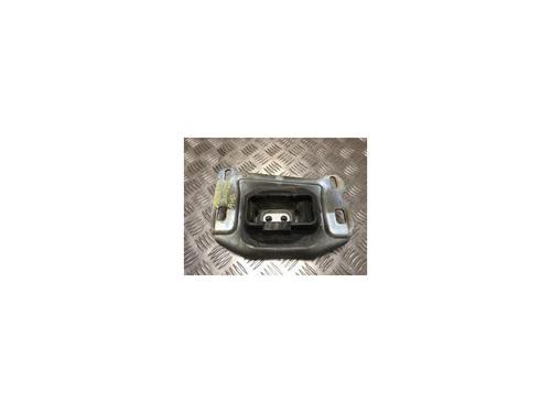 Used Engine mount PEUGEOT 3008 II SUV (MC_, MR_, MJ_, M4_) 1.5 BlueHDi 130 (131 hp) 25307242