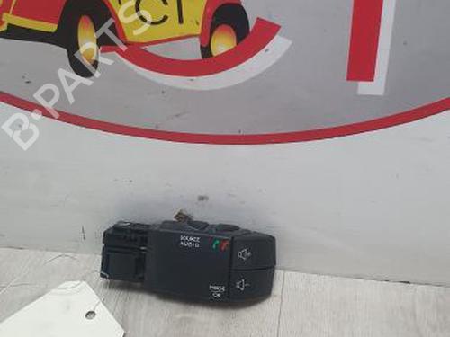 Used Switch RENAULT CLIO IV (BH_) 1.5 dCi 110 (110 hp) 13132392
