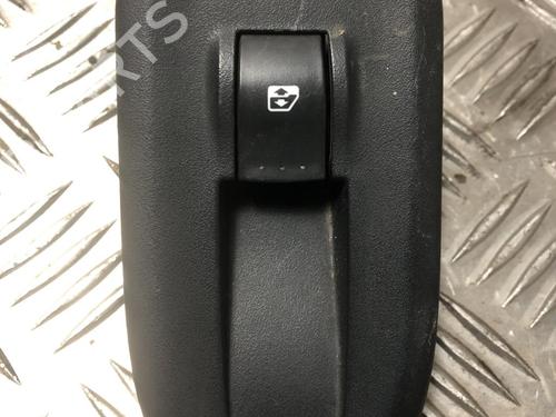 Right front window switch RENAULT KANGOO / GRAND KANGOO II (KW0/1_) 1.5 dCi (KW0C, KW2C, KW4C) | BP31357540I26