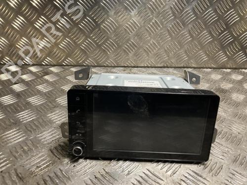 Używane Radio MITSUBISHI MIRAGE / SPACE STAR VI Hatchback (A0_A) 1.2 (71 hp) 32330139