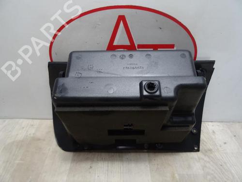 Used Glove box ALFA ROMEO 147 (937_) 1.9 JTD (937.AXF1A, 937.BXF1A) (101 hp) 28286967