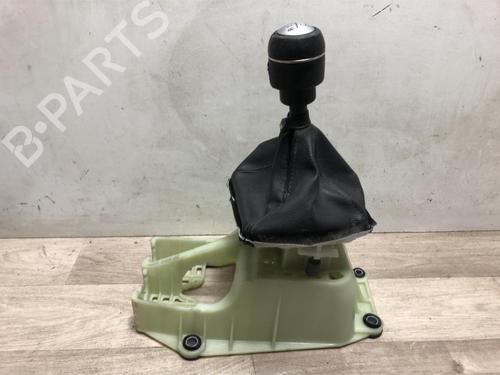Used Gear lever ALFA ROMEO 159 (939_) 1.9 JTDM 16V (939AXC1B, 939AXC12) (150 hp) 23034917